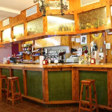Guest house Meson De Salinas 2*